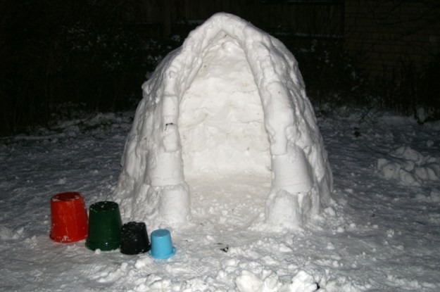 how to build an igloo